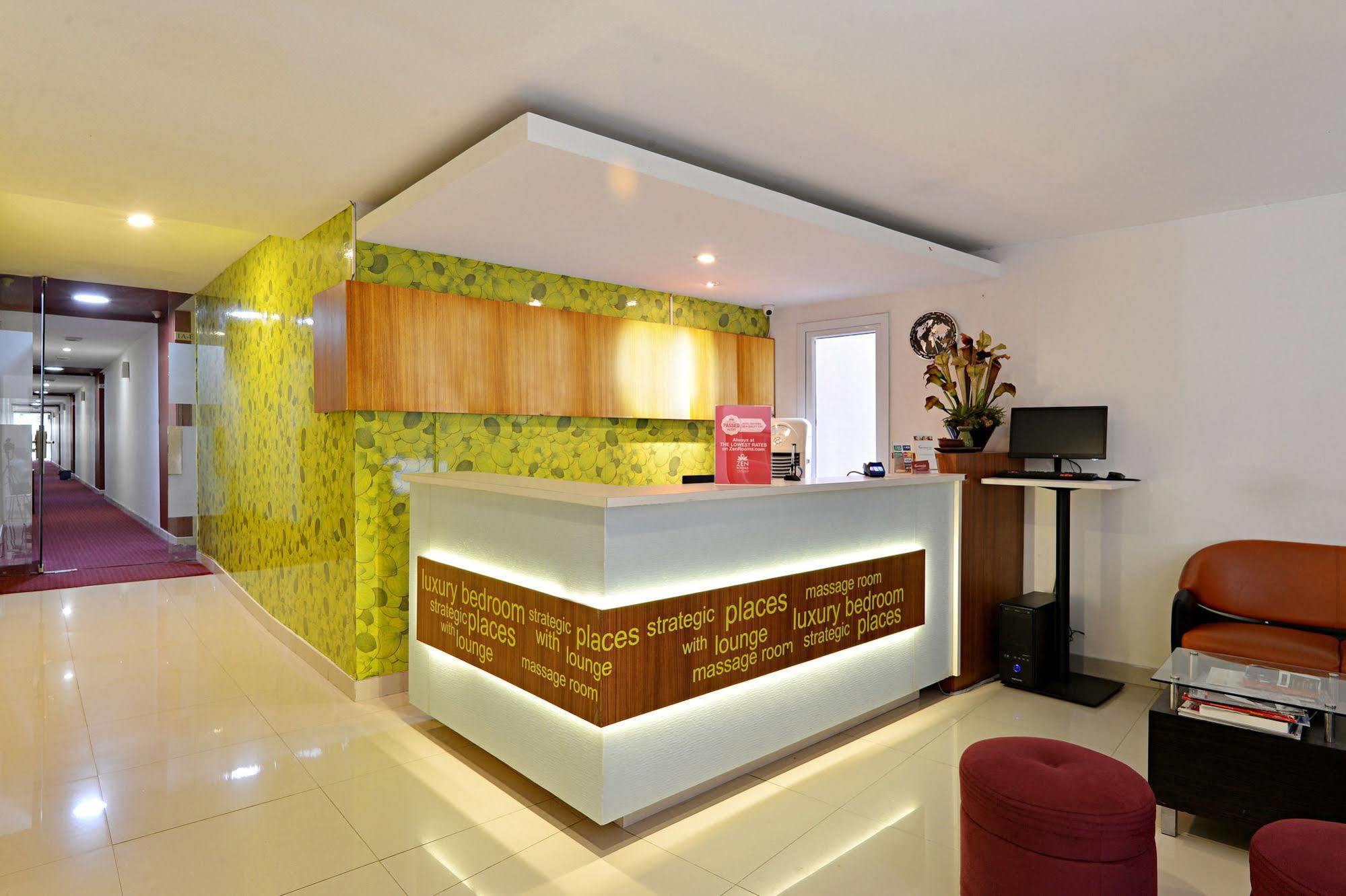 Zen Rooms Basic Tangerang Aeropolis Ngoại thất bức ảnh